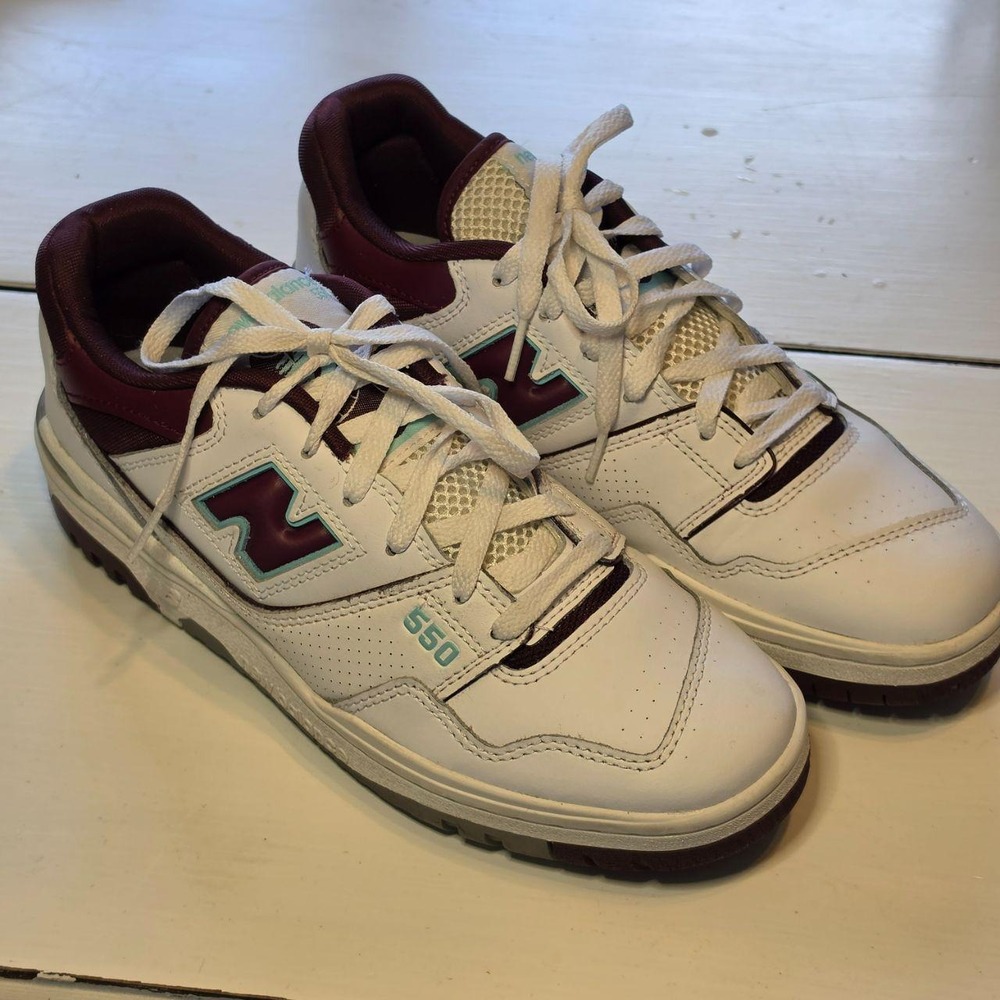 New Balance 550 White Burgundy Cyan BB550WBG Mens Size 9 Retro Sneakers